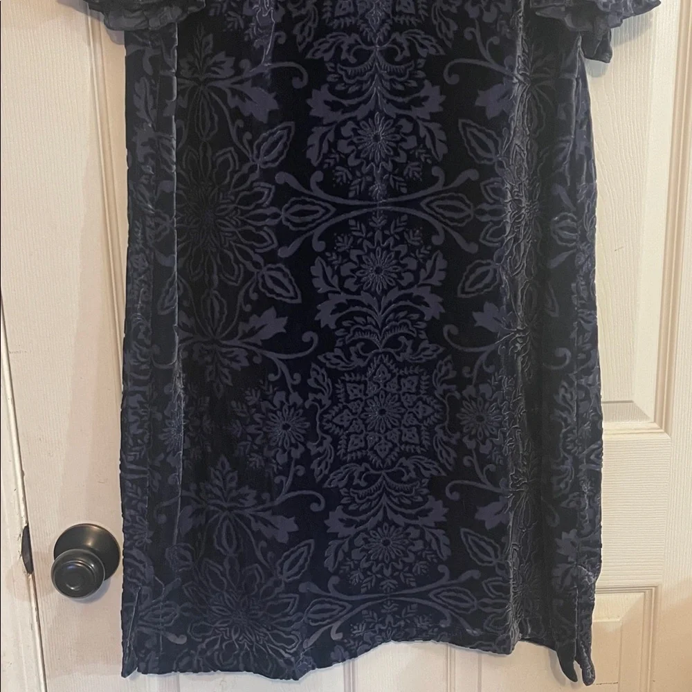 Jade Johnny Was Odella Alixa Navy Velvet Dress with Floral Design - Picture 2 of 10